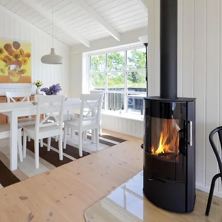 Three-bedroom In Grenå